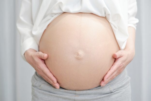 卵子提供で妊娠・出産する確率が上がります