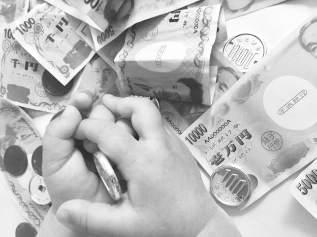 ユニセフ募金で社会貢献を